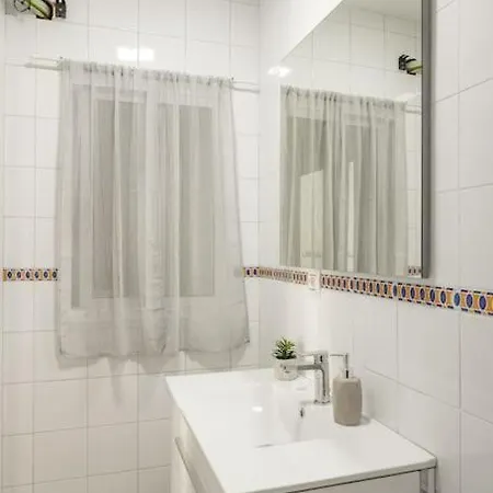Joaquin Costa Alameda By Valcambre Apartment *