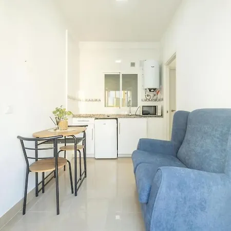 Apartment Joaquin Costa Alameda By Valcambre Seville