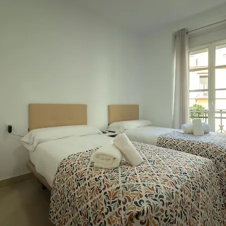 Apartment Joaquin Costa Alameda By Valcambre *